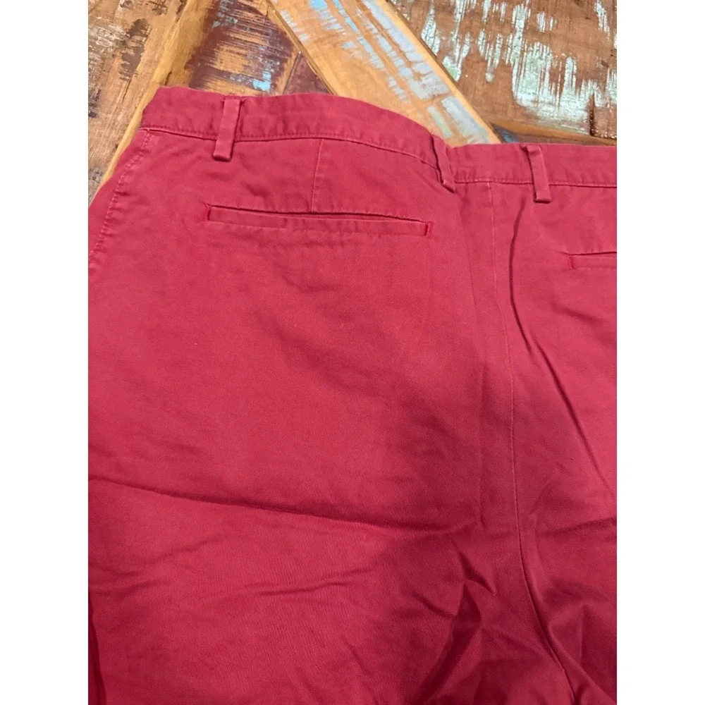 Mens Banana Republic Red Bermuda Shorts Chino Size 38‎